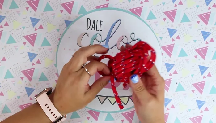 Terminar de ajustar todas las cuerdas (301.07)