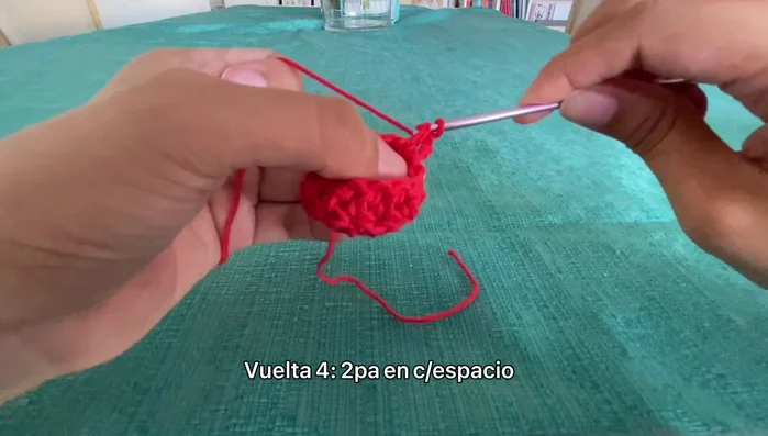 Quinta ronda: intercalar 1 punto alto y 2 puntos altos (18 puntos aprox.).