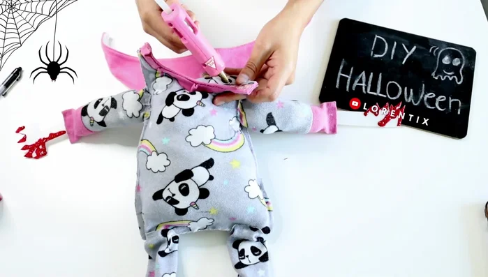 Decorar con una bandana o elemento adicional.