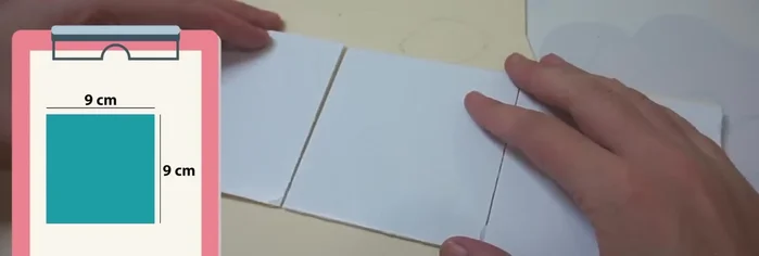 Prepara tres cuadrados de cartón (9x9 cm) y pégalos en línea sobre foami. Pliega y pega para formar el contenedor.