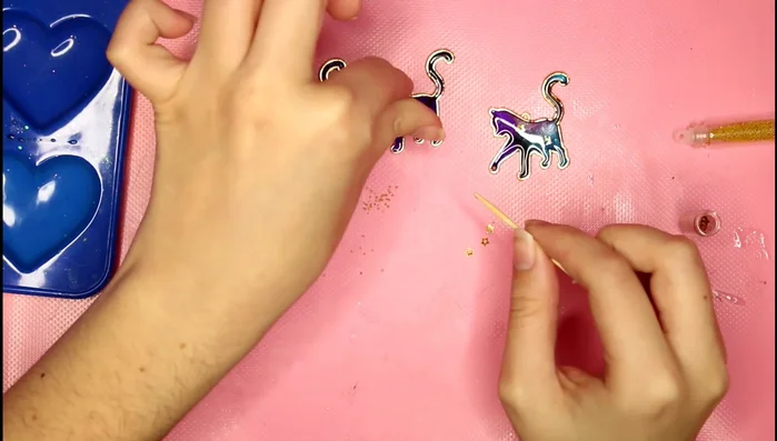 Secado: Dejar secar 24 horas.