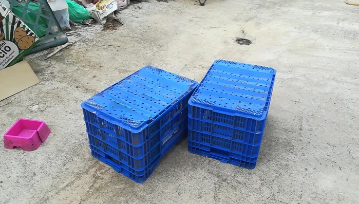 Protección adicional contra la lluvia: Sellar bien todas las aberturas y grietas para evitar que entre la lluvia. Utilizar cinta adhesiva resistente.