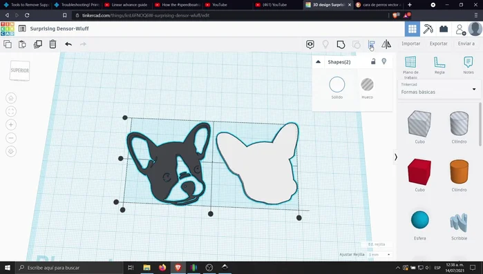 Alinear la base y la cara usando la opción 'alinear' en Tinkercad. Utilizar puntos de alineación como 'punto medio inferior' y 'punto medio lateral' para una alineación precisa.