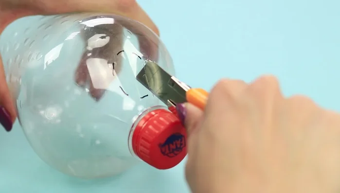 Asegura la correa de tu perro de forma segura con un mosquetón.