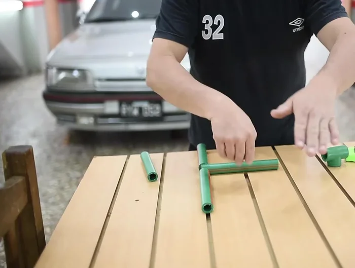 Probar el carrito y ajustar según sea necesario para asegurar la comodidad y seguridad del perrito.