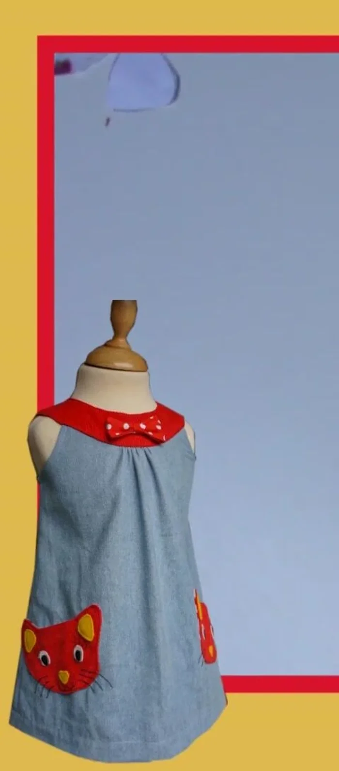 Coser las orejas: Cortar las orejas de la plantilla y coserlas al bolsillo. (Sugerencia: Coser las orejas antes de las pestañas para un mejor resultado).