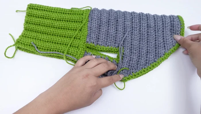 Doblar la prenda para terminar.