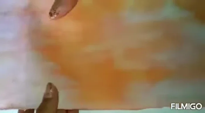 Planchar la tela: Una vez seca, planchar la tela para un acabado perfecto.