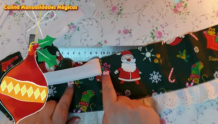 Hacer pequeñas tablitas a los lados para dar forma. El ancho hacia adentro se puede marcar con el dedo meñique (aprox. 2 cm).