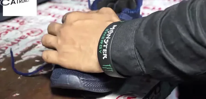 Instalación del cordón.