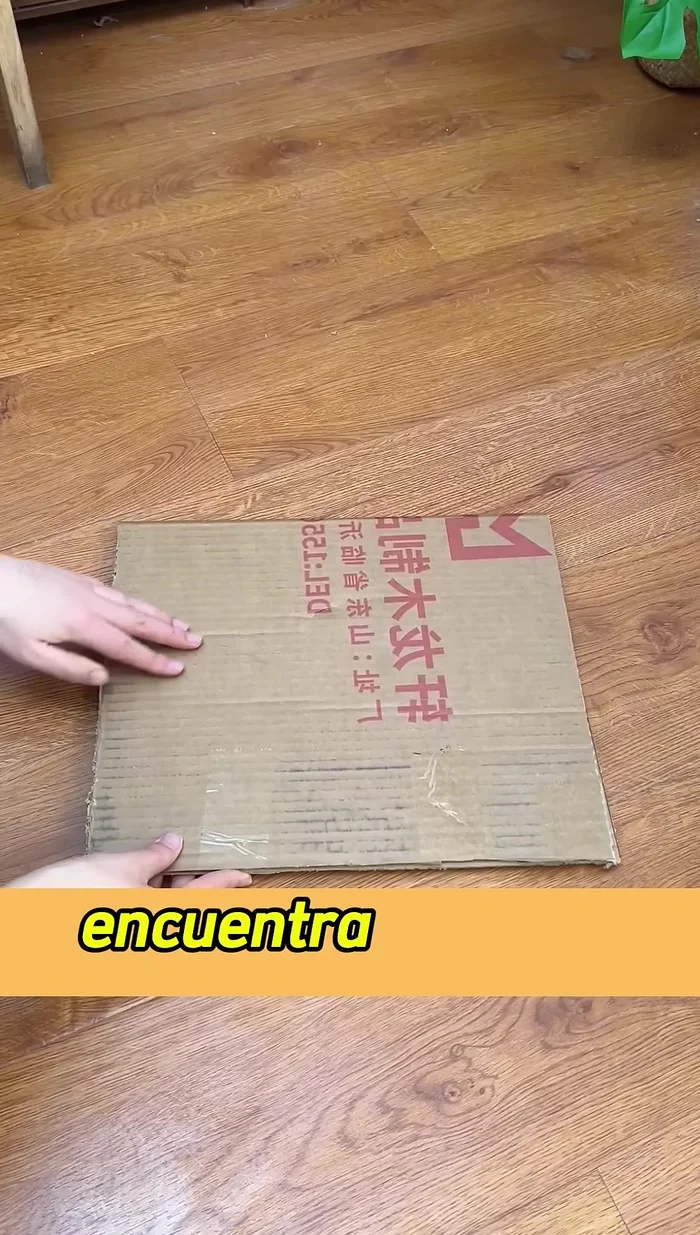 Asegúrate de que el techo encaje correctamente en la estructura.