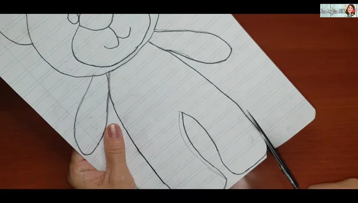 Recortar todas las piezas de tela.